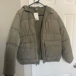 H&M Army Green Medium Puff Coat Over Sized